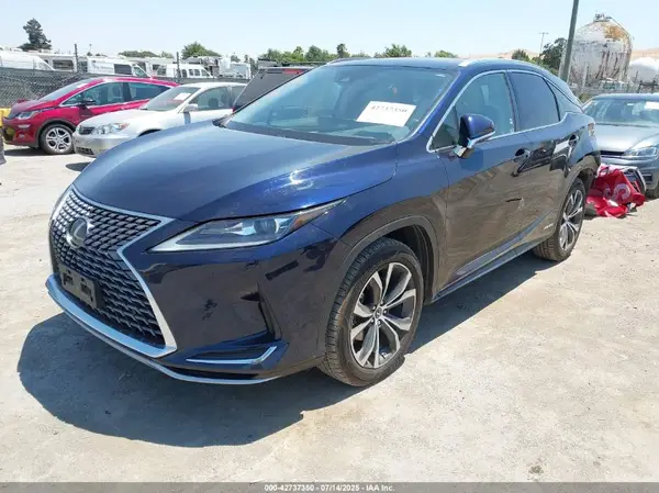 2T2HGMDA1LC055099 2020 LEXUS RX - Image 2