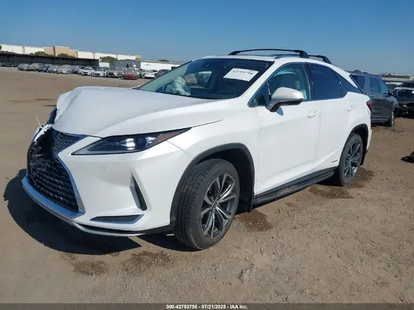 2T2HGMDA1NC085318 2022 LEXUS RX - Image 2