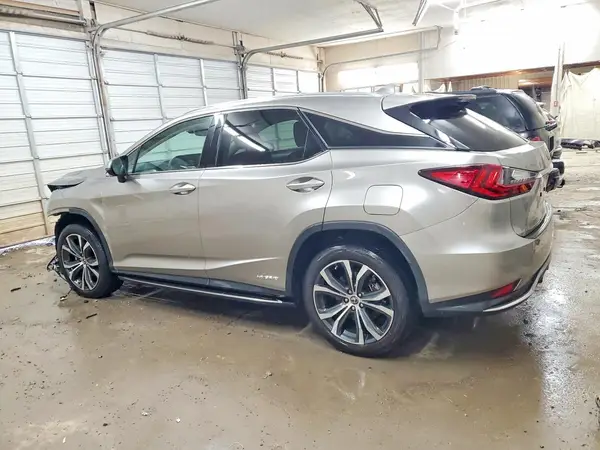2T2HGMDA1NC091118 2022 LEXUS RX - Image 2