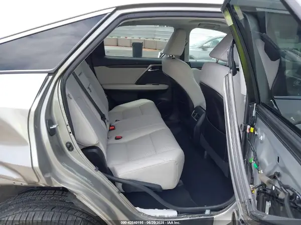 2T2HGMDA1NC094391 2022 LEXUS RX - Image 8