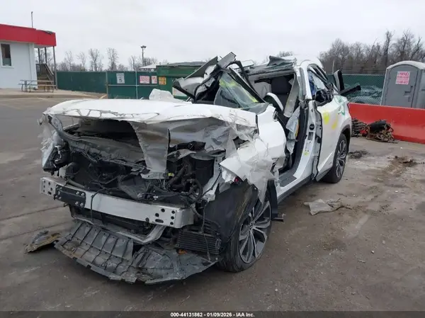 2T2HGMDA2LC053782 2020 LEXUS RX - Image 2