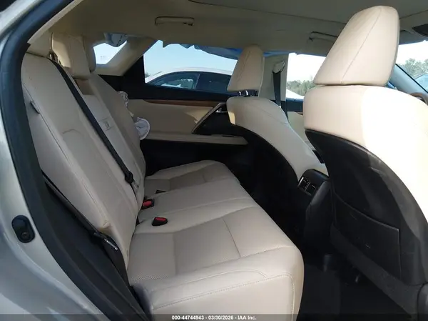 2T2HGMDA2MC063150 2021 LEXUS RX - Image 8
