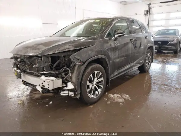 2T2HGMDA2NC073646 2022 LEXUS RX - Image 2