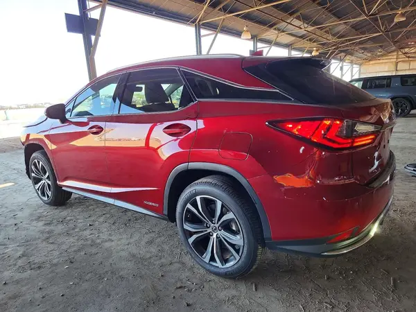 2T2HGMDA2NC079494 2022 LEXUS RX - Image 2