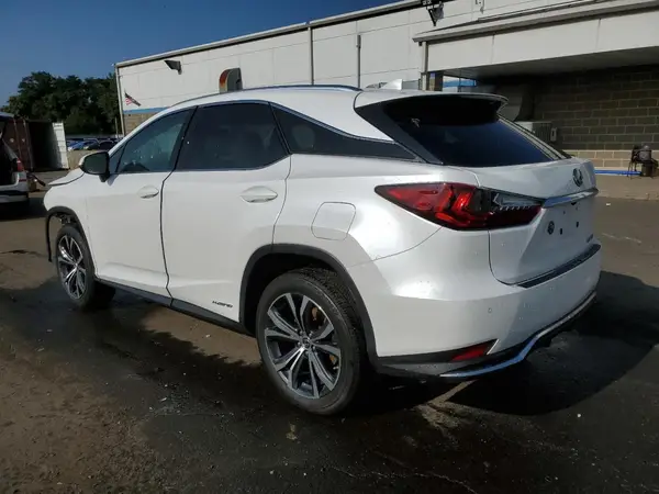 2T2HGMDA2NC090981 2022 LEXUS RX - Image 2