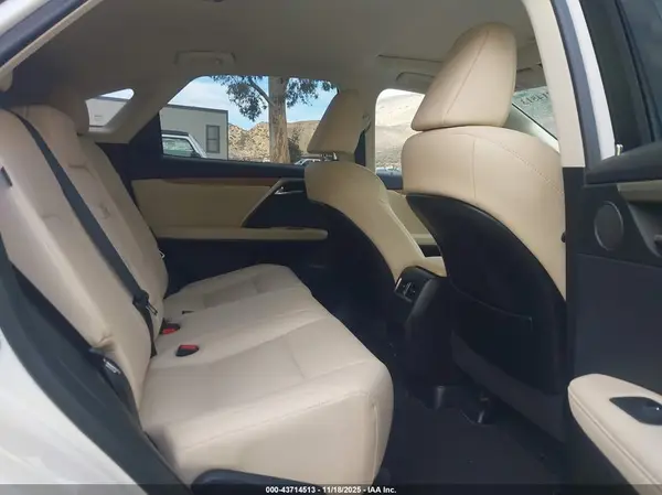 2T2HGMDA3NC090472 2022 LEXUS RX - Image 8