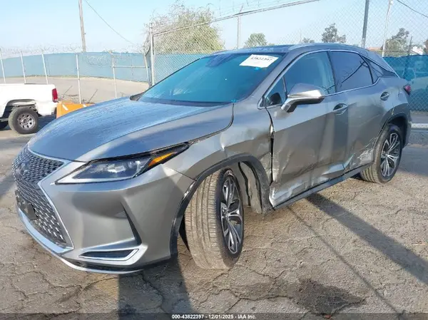 2T2HGMDA3NC093095 2022 LEXUS RX - Image 2