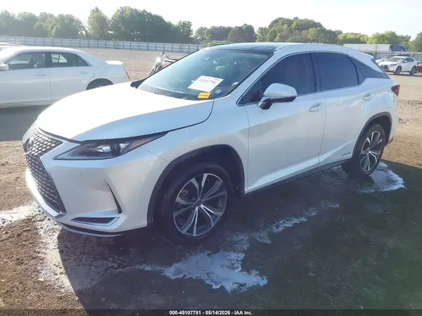 2T2HGMDA4LC047952 2020 LEXUS RX - Image 2