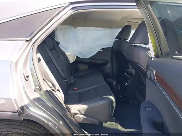 2T2HGMDA4NC077617 2022 LEXUS RX - Image 8