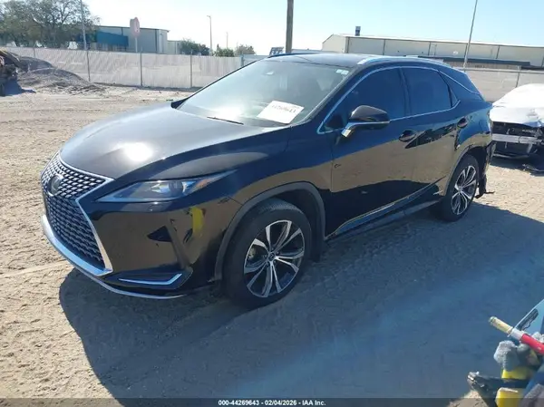 2T2HGMDA6LC044583 2020 LEXUS RX - Image 2