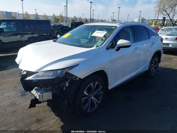 2T2HGMDA6NC080633 2022 LEXUS RX - Image 2