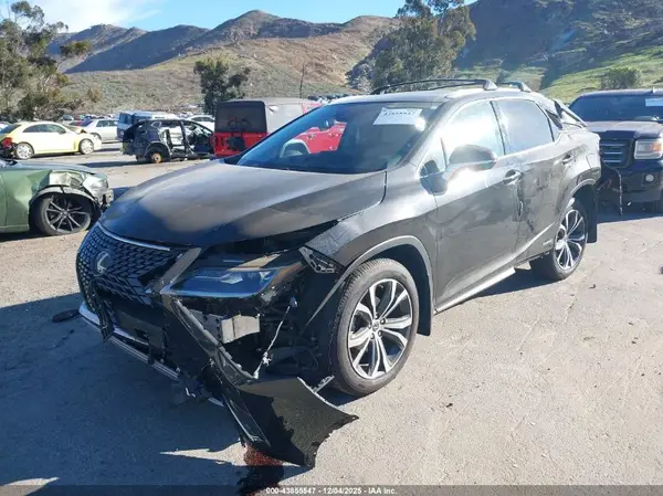 2T2HGMDA6NC084908 2022 LEXUS RX - Image 2
