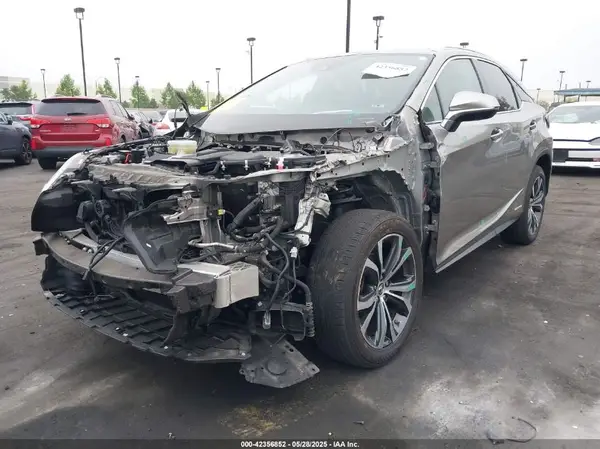 2T2HGMDA7NC072735 2022 LEXUS RX - Image 2