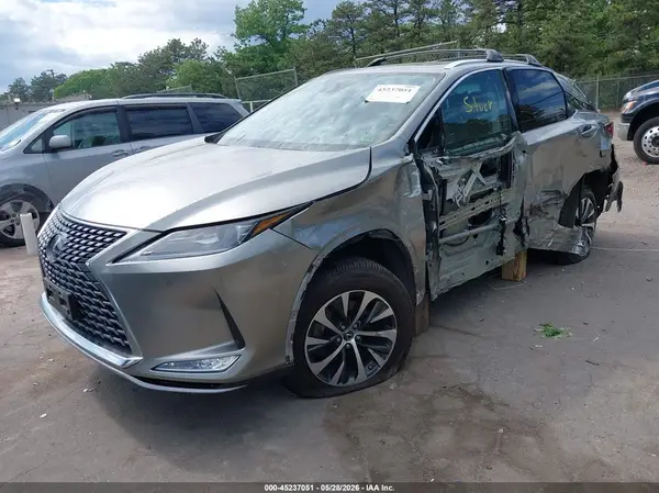 2T2HGMDA7NC089888 2022 LEXUS RX - Image 2