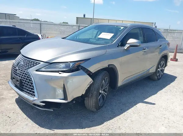 2T2HGMDA8NC075661 2022 LEXUS RX - Image 2