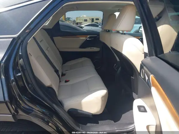 2T2HGMDA8NC092914 2022 LEXUS RX - Image 8