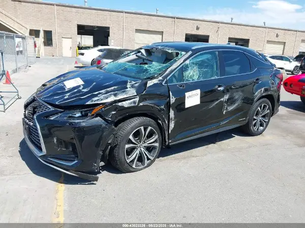 2T2HGMDA9MC065946 2021 LEXUS RX - Image 2