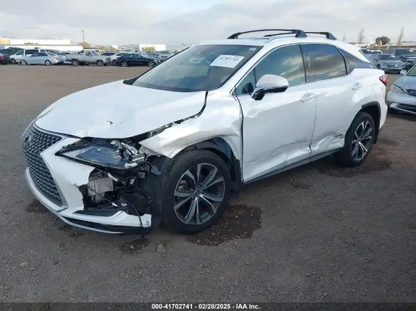 2T2HGMDA9NC081341 2022 LEXUS RX - Image 2