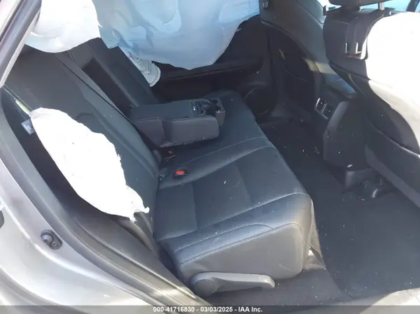 2T2HGMDA9NC085132 2022 LEXUS RX - Image 8
