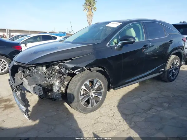 2T2HGMDAXLC048586 2020 LEXUS RX - Image 2