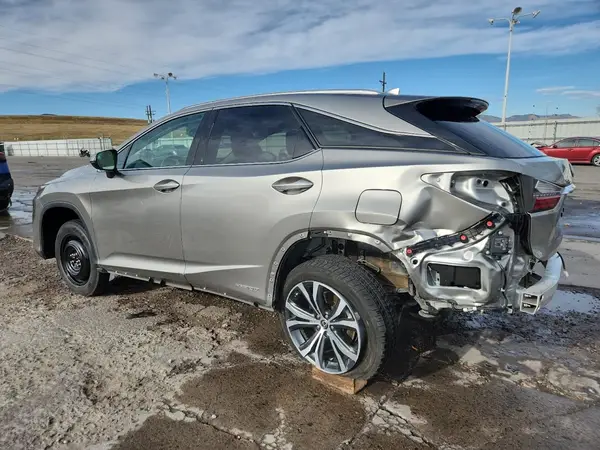 2T2HGMDAXMC058942 2021 LEXUS RX - Image 2