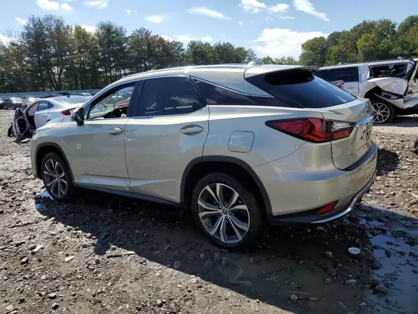 2T2HGMDAXMC059833 2021 LEXUS RX - Image 2