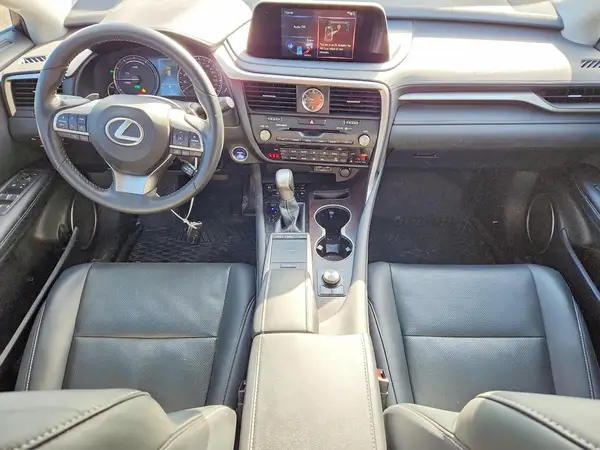 2T2HGMDAXMC066863 2021 LEXUS RX - Image 8