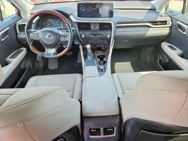 2T2HGMDAXMC067236 2021 LEXUS RX - Image 8