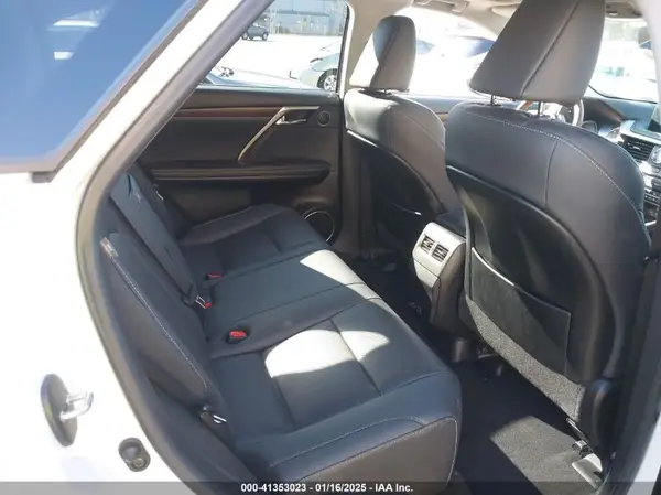 2T2HGMDAXNC083793 2022 LEXUS RX - Image 8