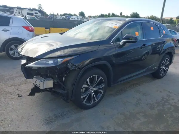 2T2HGMDAXNC083941 2022 LEXUS RX - Image 2