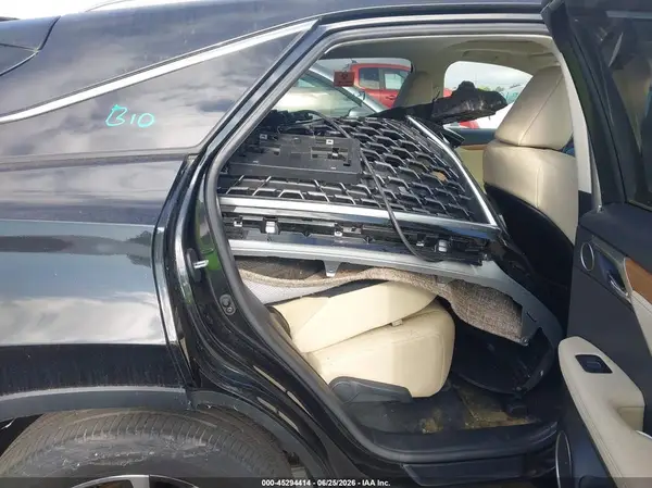 2T2HGMDAXNC083941 2022 LEXUS RX - Image 8