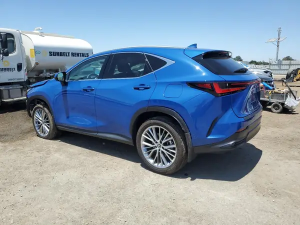 2T2HKCEZ3SC032645 2025 LEXUS NX - Image 2