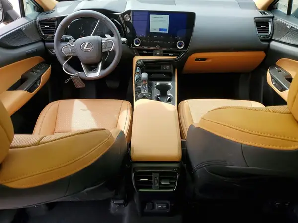 2T2HKCEZ3TC066148 2026 LEXUS NX - Image 8