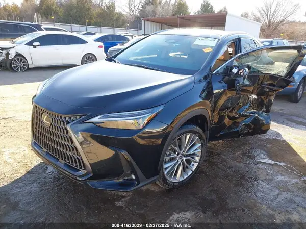 2T2HKCEZ4PC011441 2023 LEXUS NX - Image 2