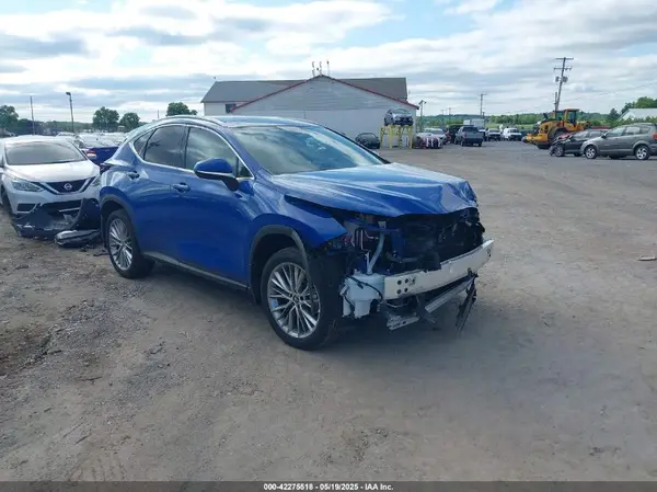 2T2HKCEZ4RC025407 2024 LEXUS NX - Image 1