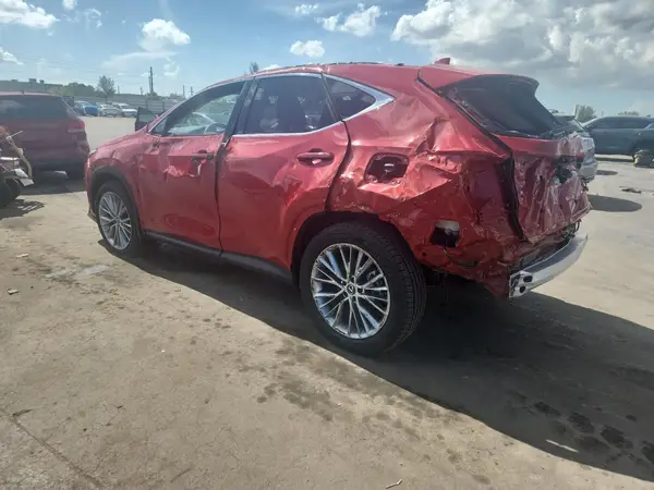 2T2HKCEZ5SC032842 2025 LEXUS NX - Image 2