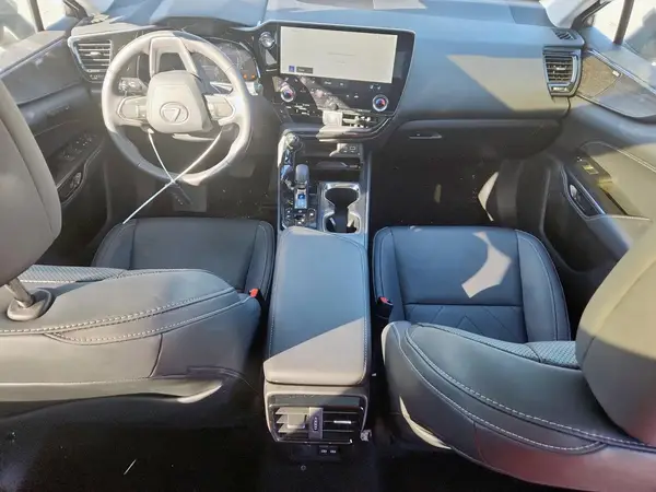 2T2HKCEZXSC036935 2025 LEXUS NX - Image 8