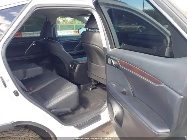 2T2HZMAA0LC156617 2020 LEXUS RX - Image 8