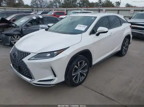2T2HZMAA0MC194124 2021 LEXUS RX - Image 2