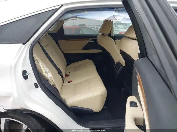 2T2HZMAA0MC194124 2021 LEXUS RX - Image 8