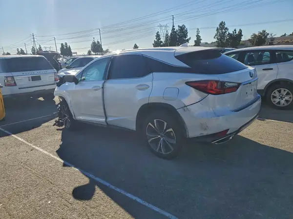 2T2HZMAA0MC199369 2021 LEXUS RX - Image 2