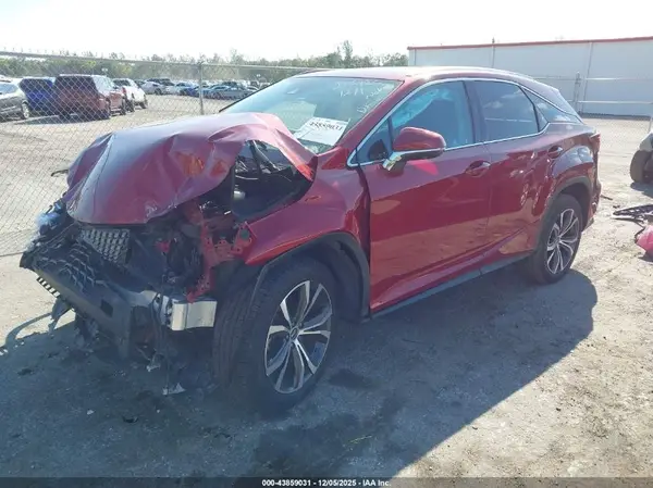 2T2HZMAA0NC220125 2022 LEXUS RX - Image 2