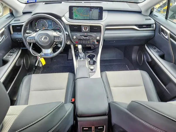 2T2HZMAA0NC224756 2022 LEXUS RX - Image 8