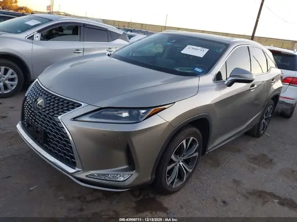 2T2HZMAA0NC240858 2022 LEXUS RX - Image 2