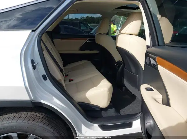 2T2HZMAA0NC253366 2022 LEXUS RX - Image 8