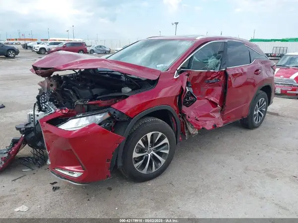 2T2HZMAA0NC256932 2022 LEXUS RX - Image 2