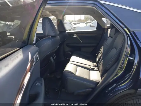 2T2HZMAA0NC257465 2022 LEXUS RX - Image 8