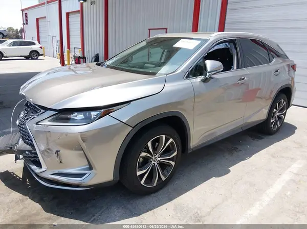 2T2HZMAA1LC160093 2020 LEXUS RX - Image 2