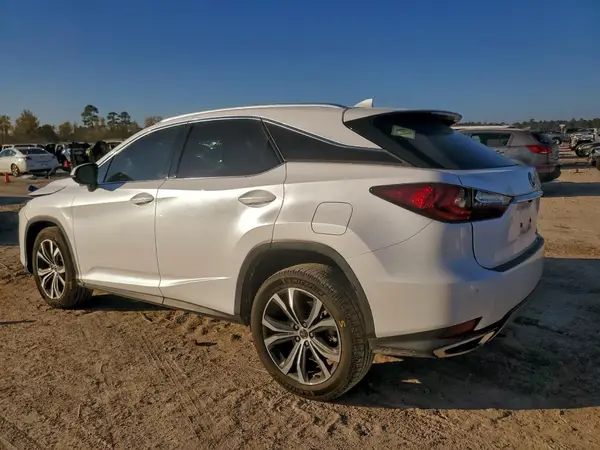 2T2HZMAA1MC198070 2021 LEXUS RX - Image 2
