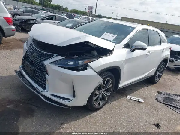 2T2HZMAA1MC200982 2021 LEXUS RX - Image 2